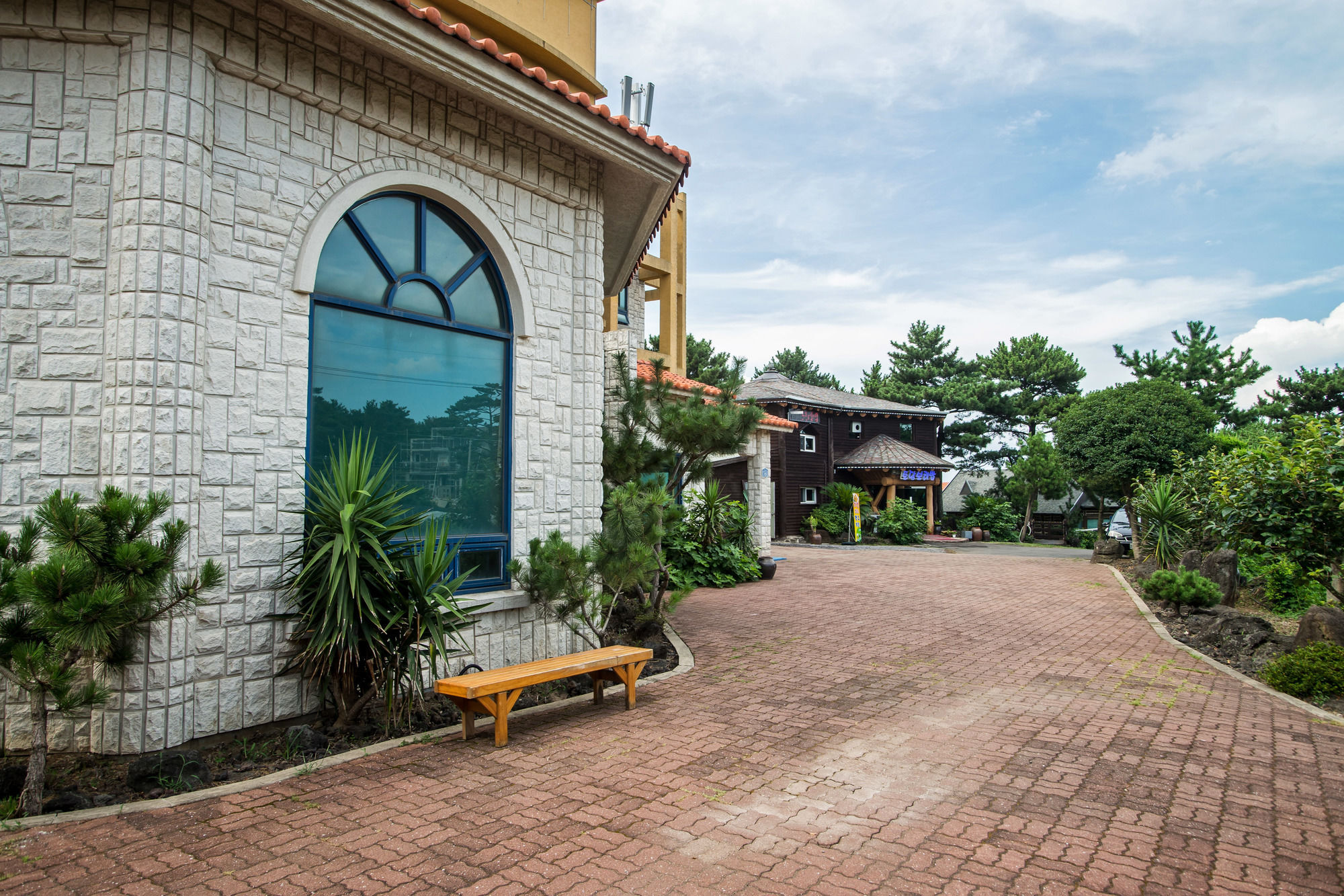 Witch'S Broomstick Jeju Exterior foto